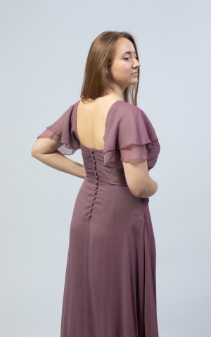 B064